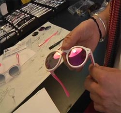 Etnia, diseño de gafas, en 'Mundo oficina'